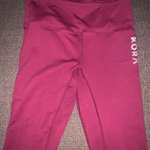 KORA athletic leggings